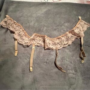 Vintage taupe lace garter belt
